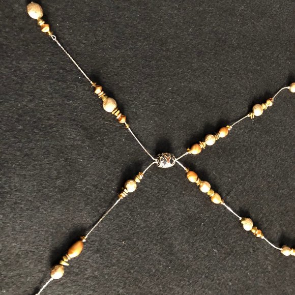 Yellow beads silver metal chain necklace 24" long - Picture 2 of 5